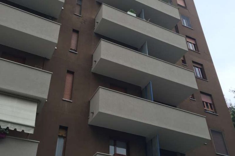 Ripristino e rifacimento e rasatura balconi in Supercondominio